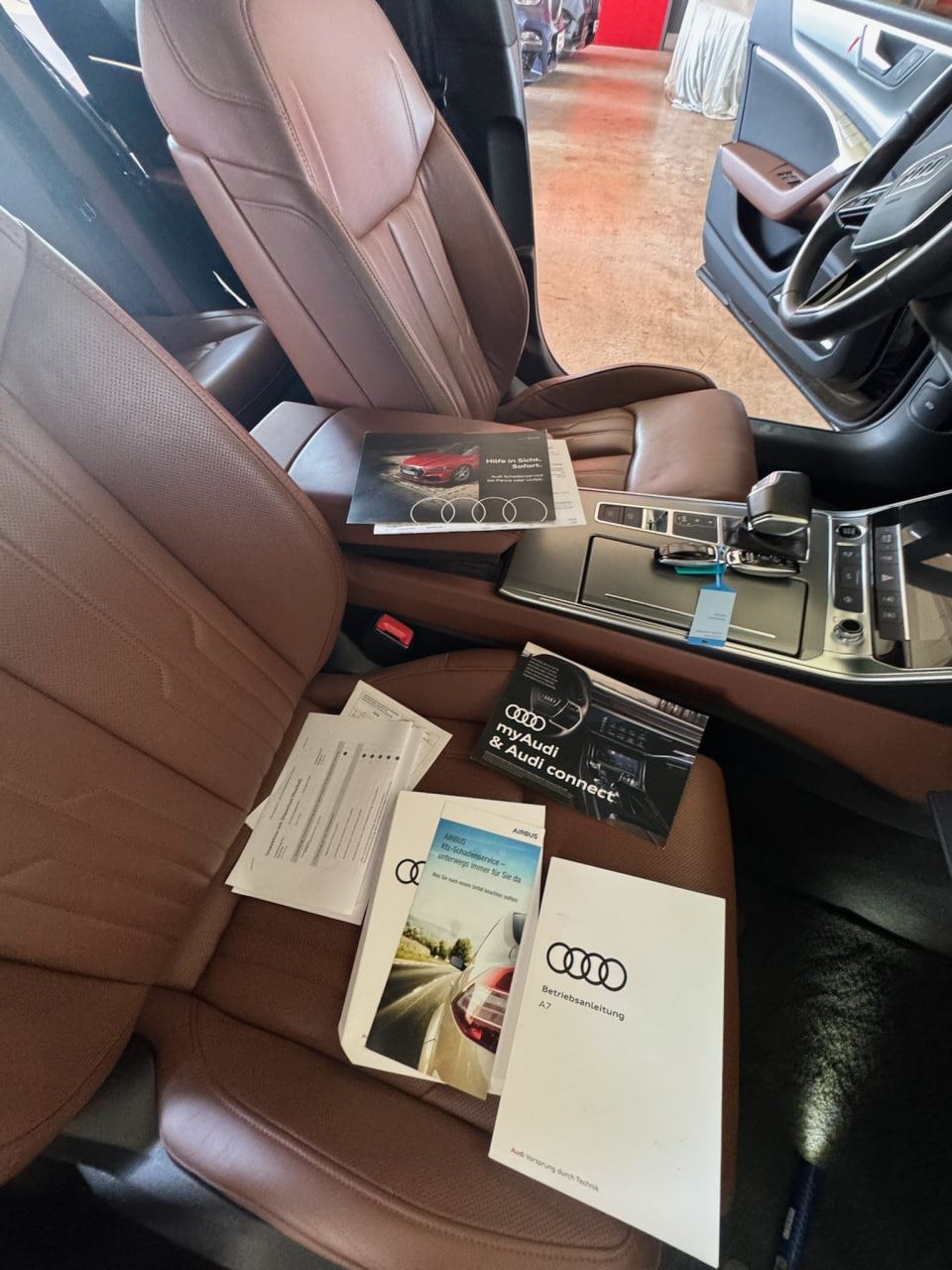 Audi A7 baxışı, 16 şəkildən 12-cisi