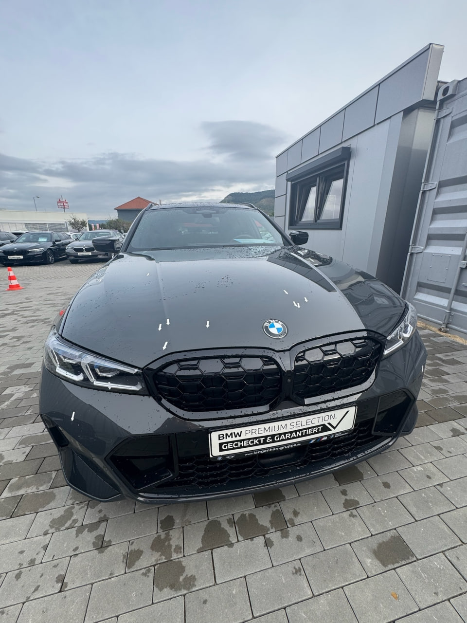BMW 340i baxışı, 16 şəkildən 2-cisi