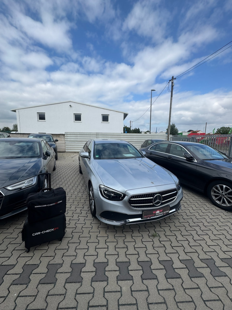 Mercedes-Benz E200 baxışı, 22 şəkildən 1-cisi