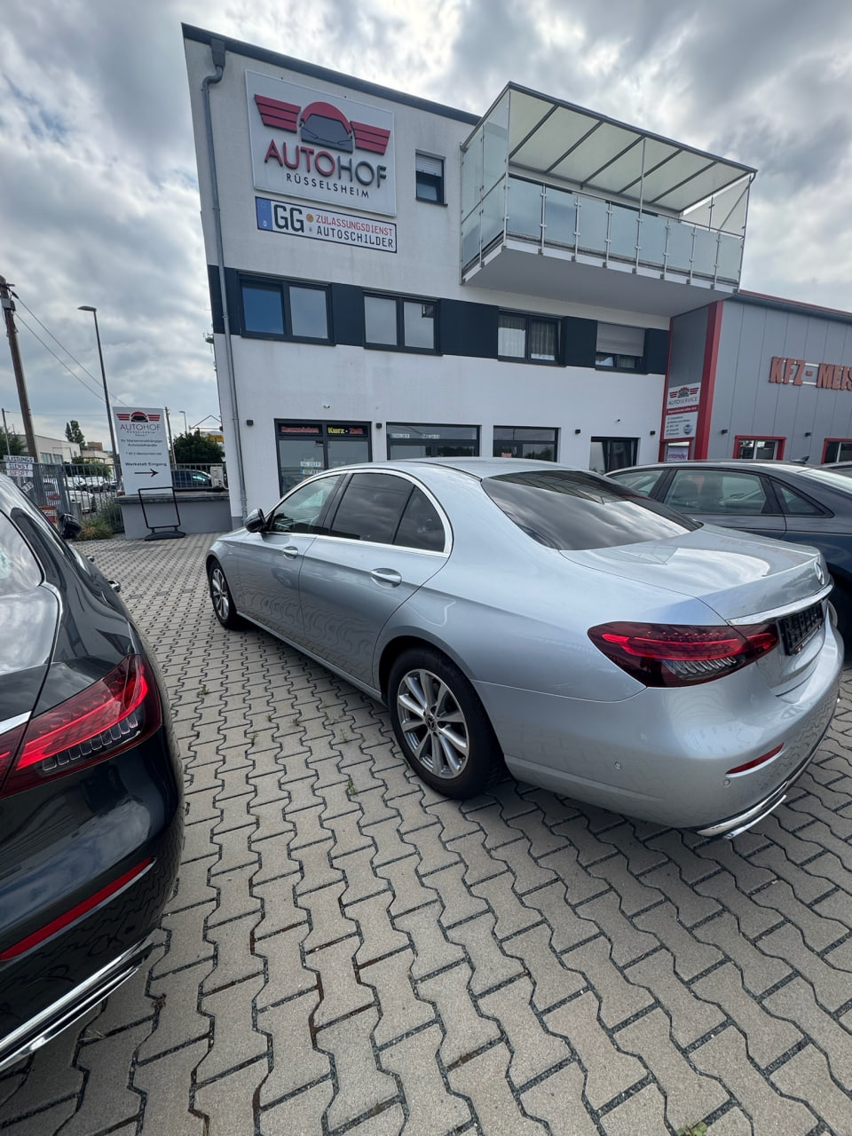 Mercedes-Benz E200 baxışı, 22 şəkildən 2-cisi