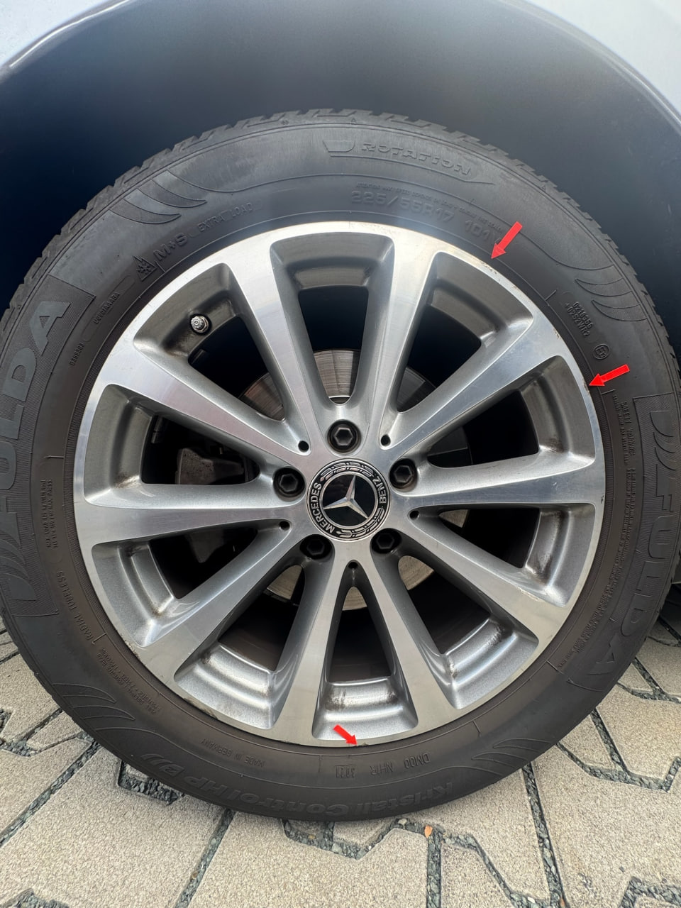 Mercedes-Benz E200 baxışı, 22 şəkildən 4-cisi