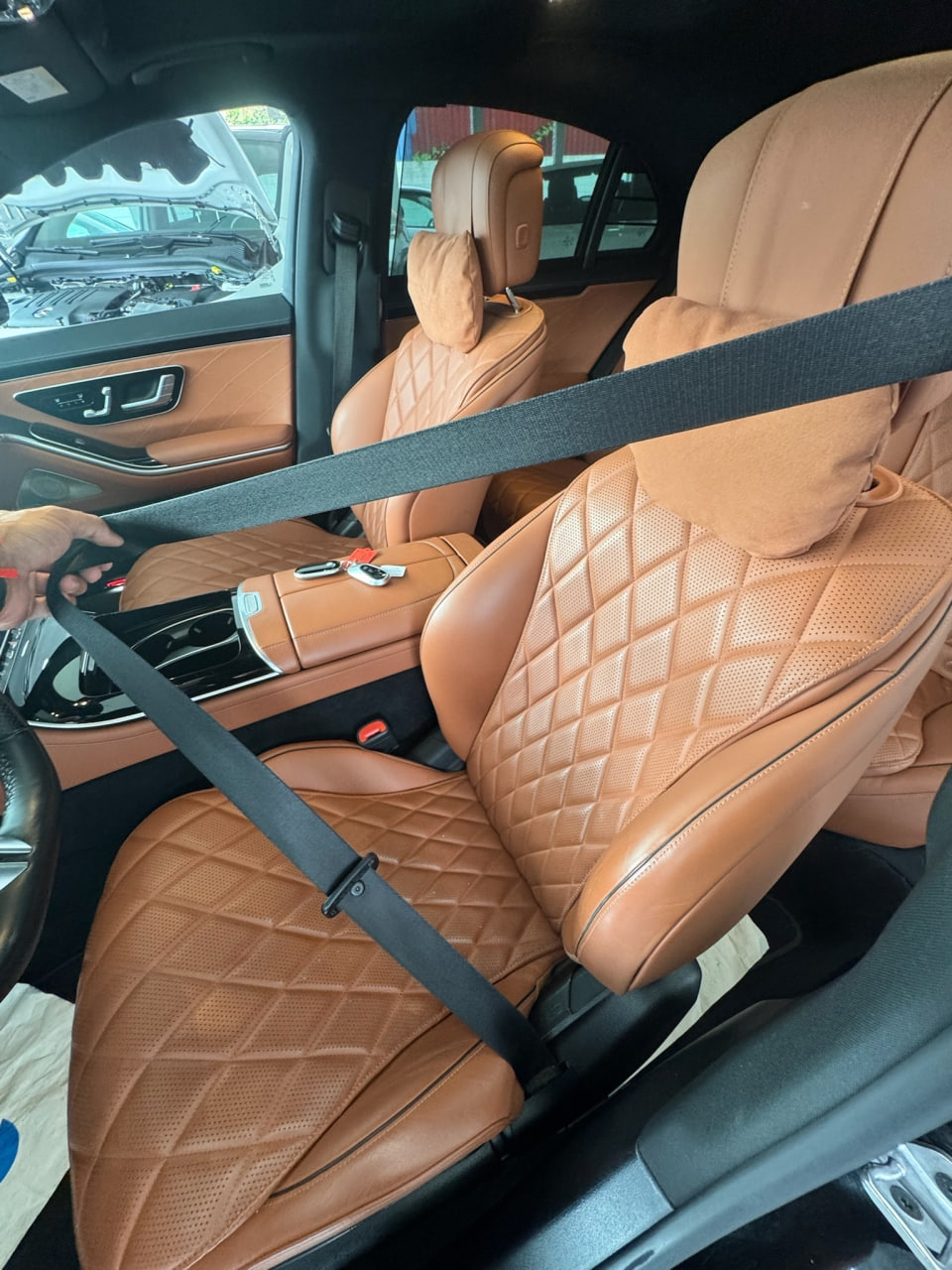 Mercedes-Benz S-Klasse baxışı, 19 şəkildən 9-cisi