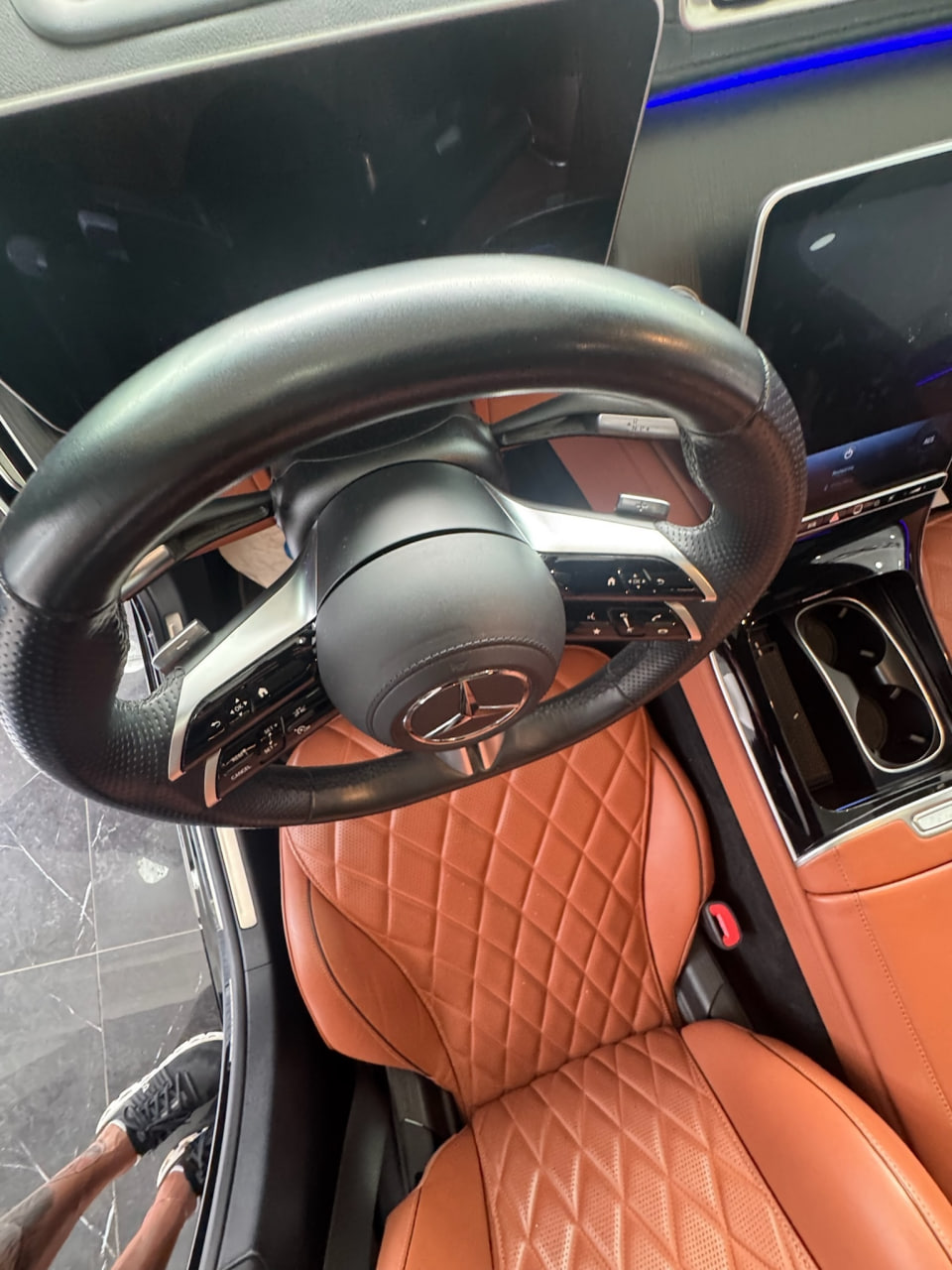 Mercedes-Benz S-Klasse baxışı, 19 şəkildən 11-cisi